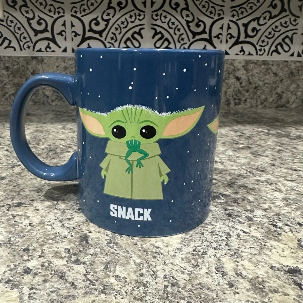 Star Wars Baby Yoda 20oz Ceramic Mug Protect Attack Snack Disney